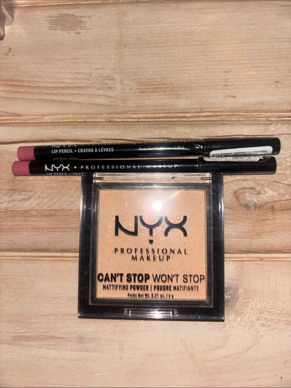 NYX Can't Stop Won't Stop Matte Mattifying Powder & Pink Lip Pencils (424)